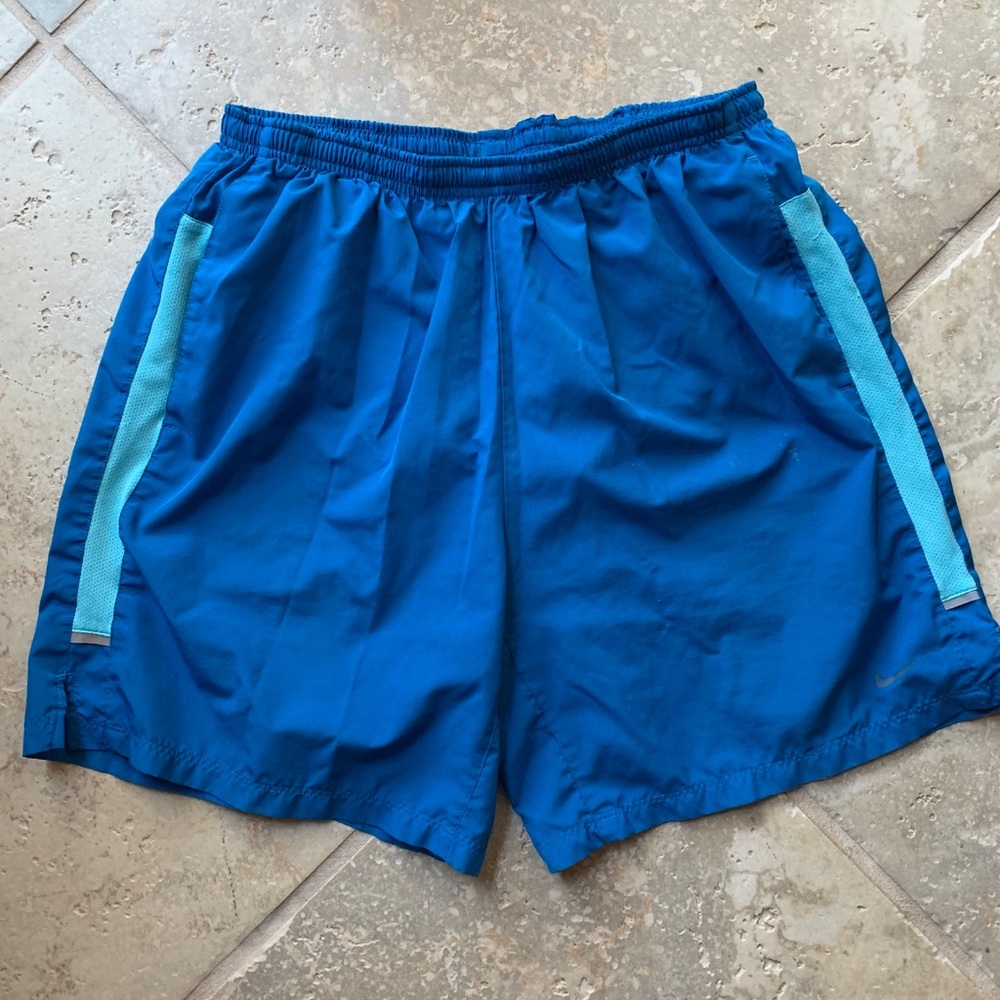 Mens Nike Dri-FIT 7" Running Shorts